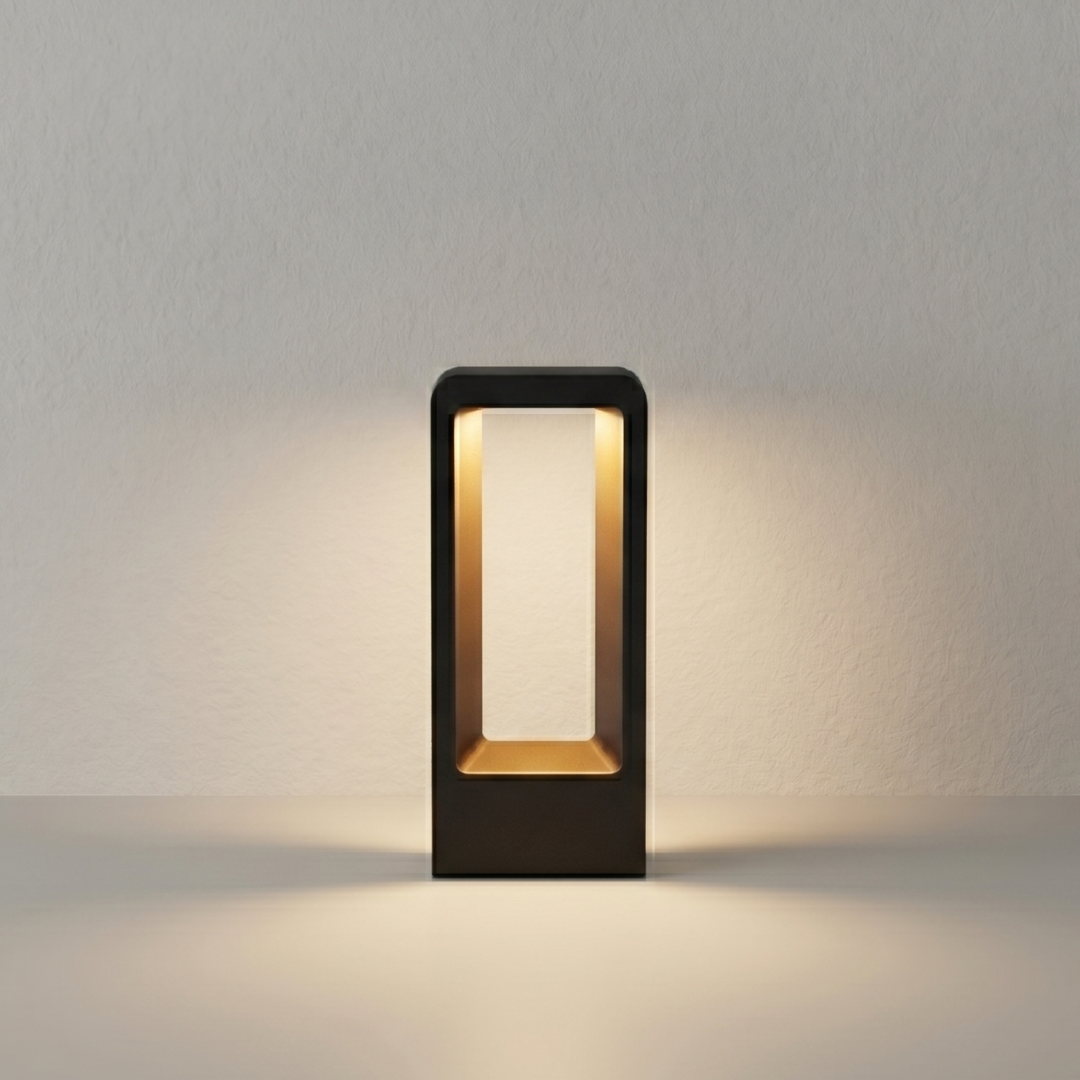 Outdoor Path Light Fixture – Modern LED Bollard Pathway Light