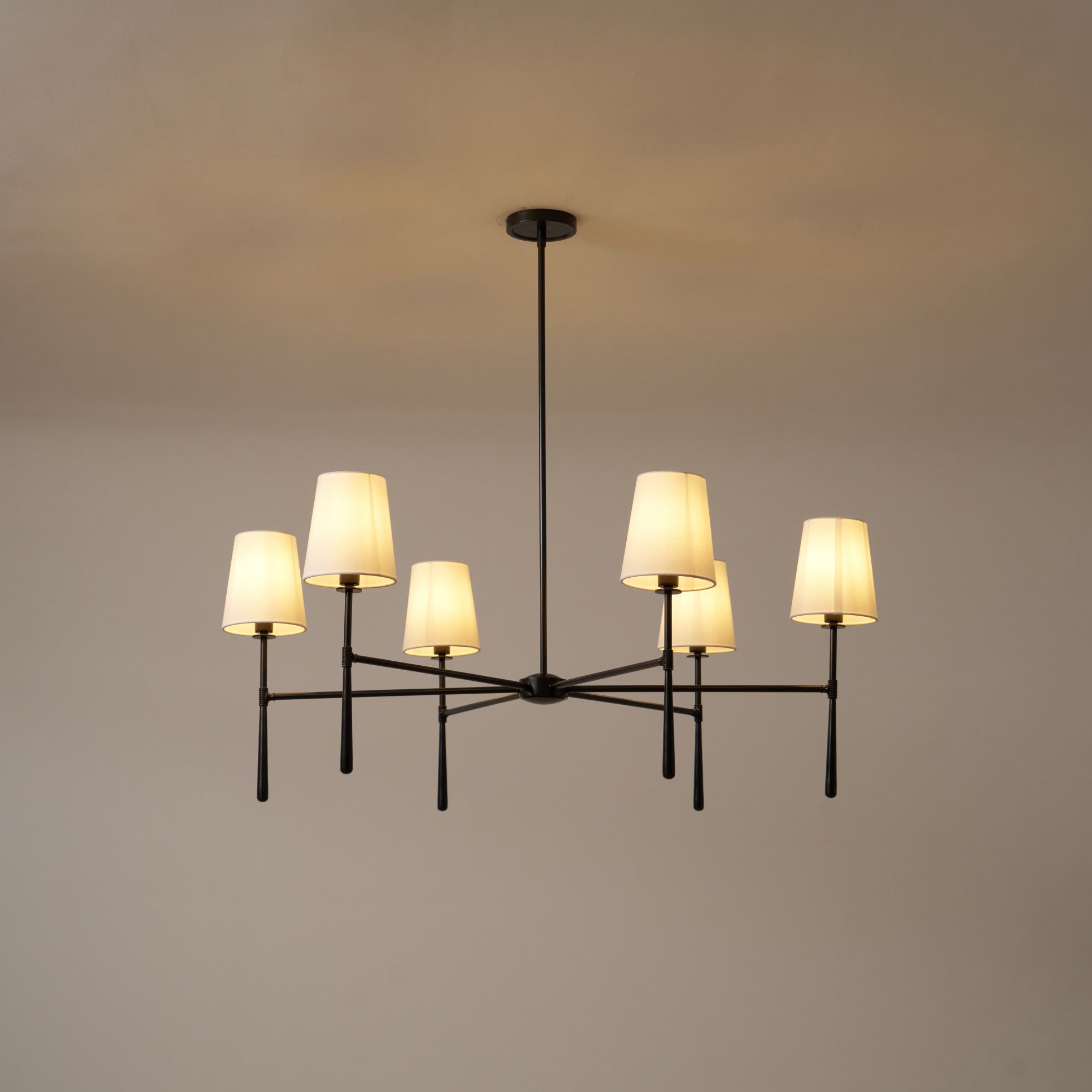 Chandelier Light Fixture – Mid-Century Modern Chandelier with Fabric Shades, 4-Light / 6-Light