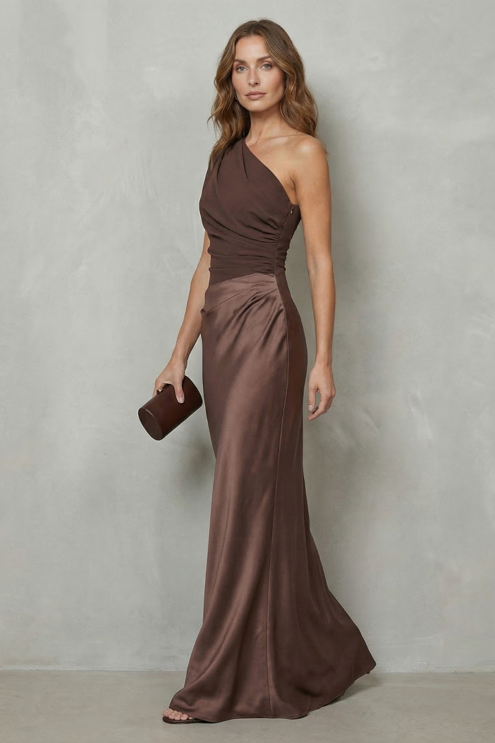 One-Shoulder Bodycon Dress – Elegant Occasion Silhouette