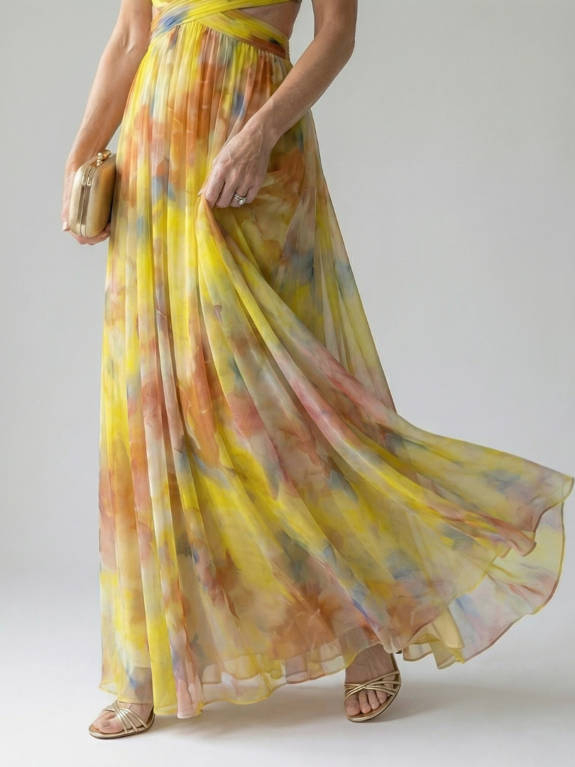 Floral V-Neck Maxi Dress – Elegant Wedding Guest Silhouette