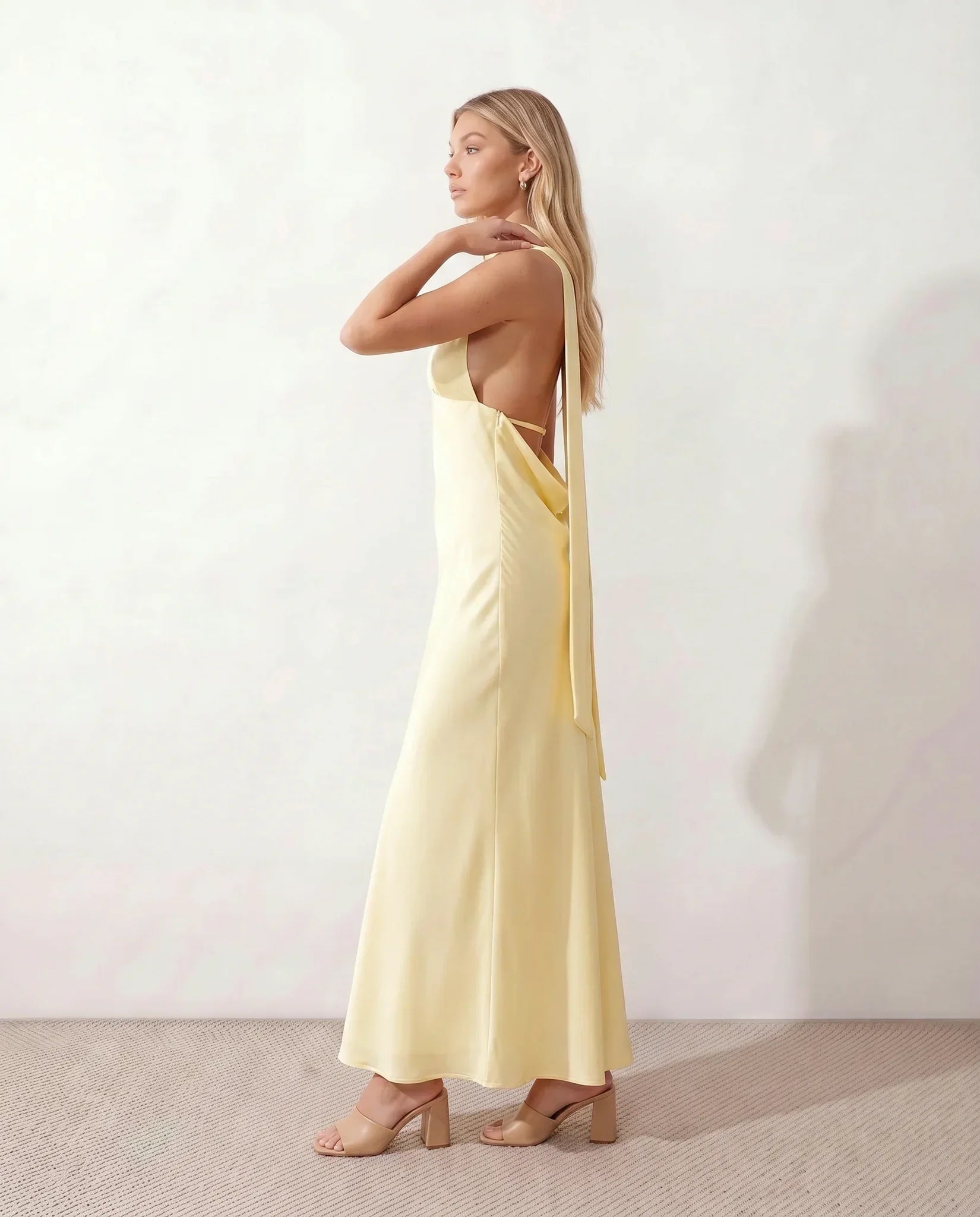 Maxi Bodycon Dress – Refined Wedding Guest Look