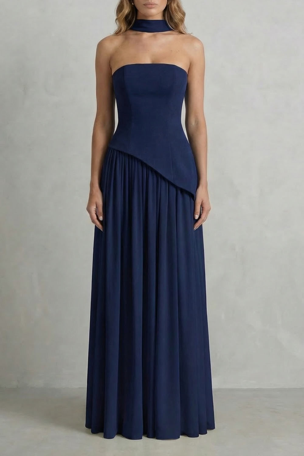 Maxi Dress – Evening-Ready Elegance