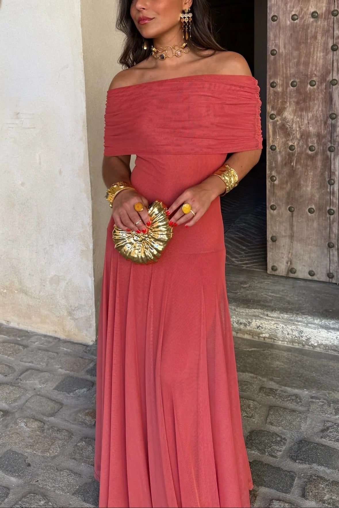 Maxi One-Shoulder Dress – Elegant Occasion Silhouette