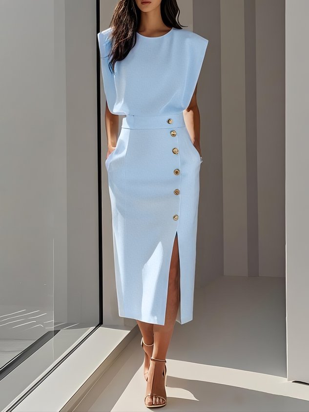 Midi Round-Neck Dress – Elegant Warm-Weather Look