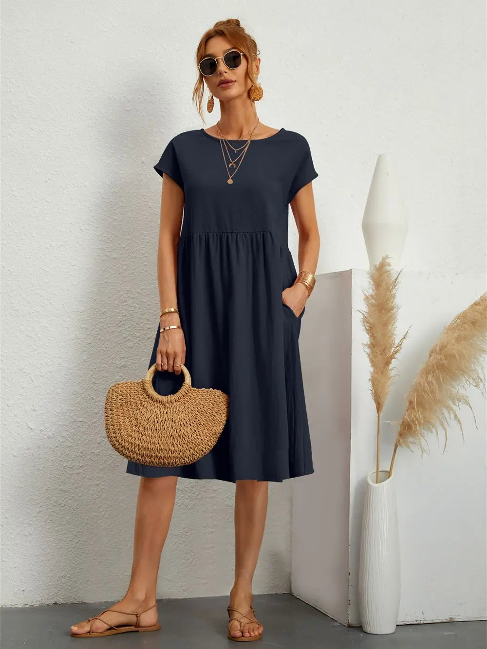 Midi Round-Neck Dress – Relaxed Summer Style