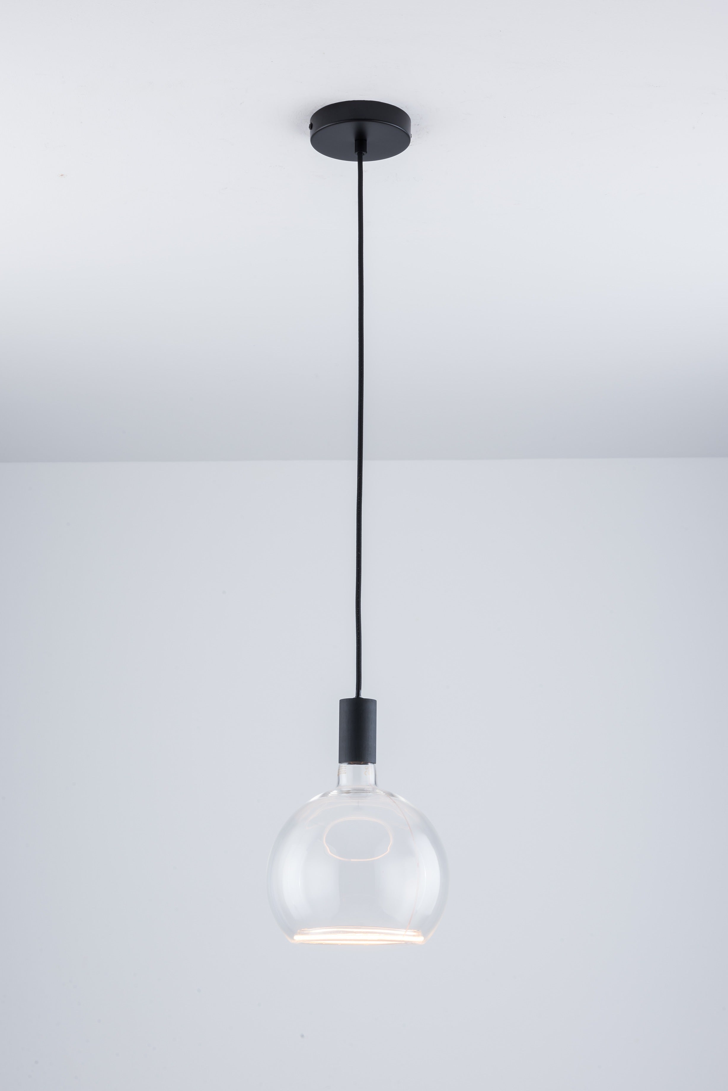 Modern Pendant Light Fixture – Hanging Ceiling Light for Kitchen Island, Bedside & Hallway