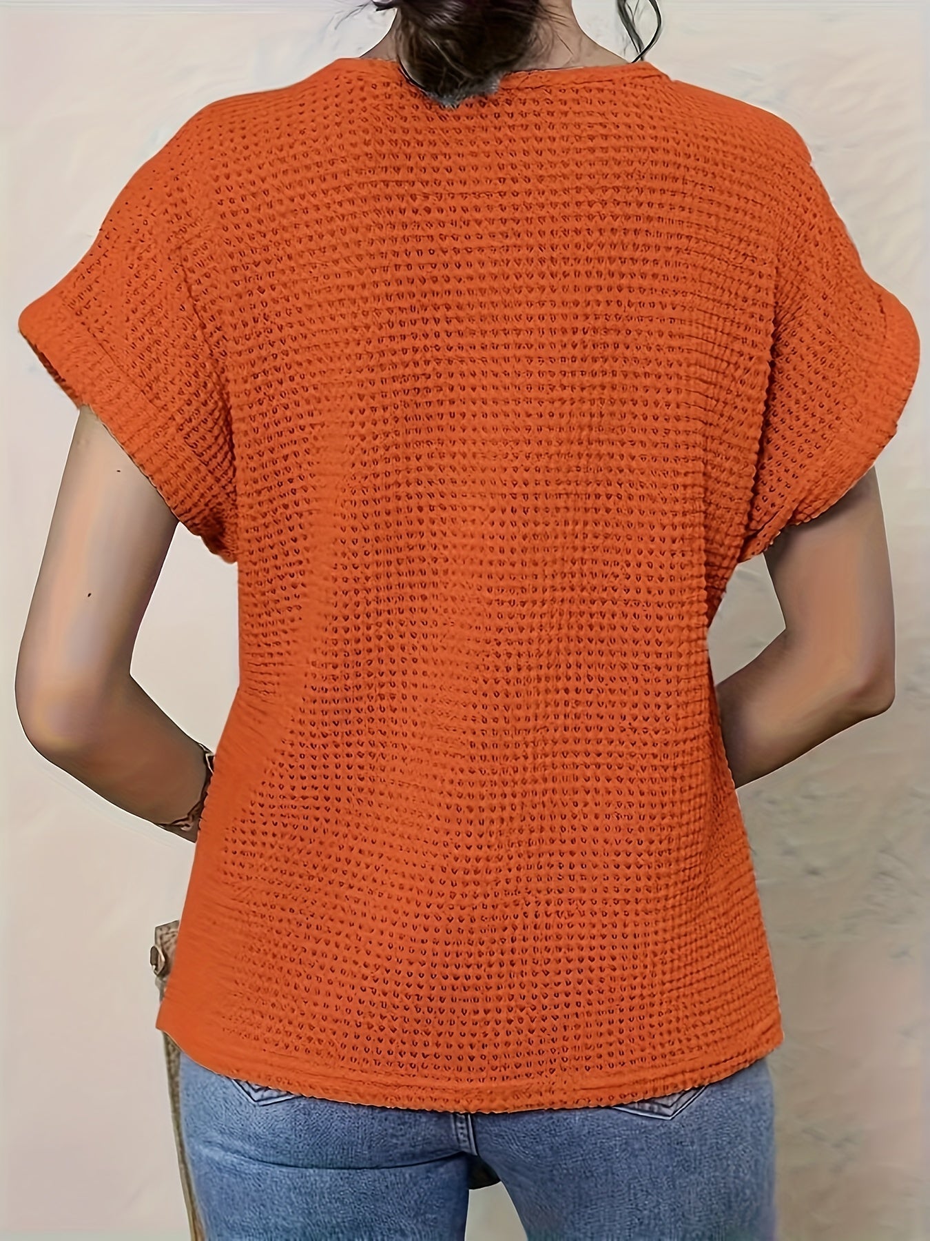 Round-Neck Blouse – Easy Summer Style