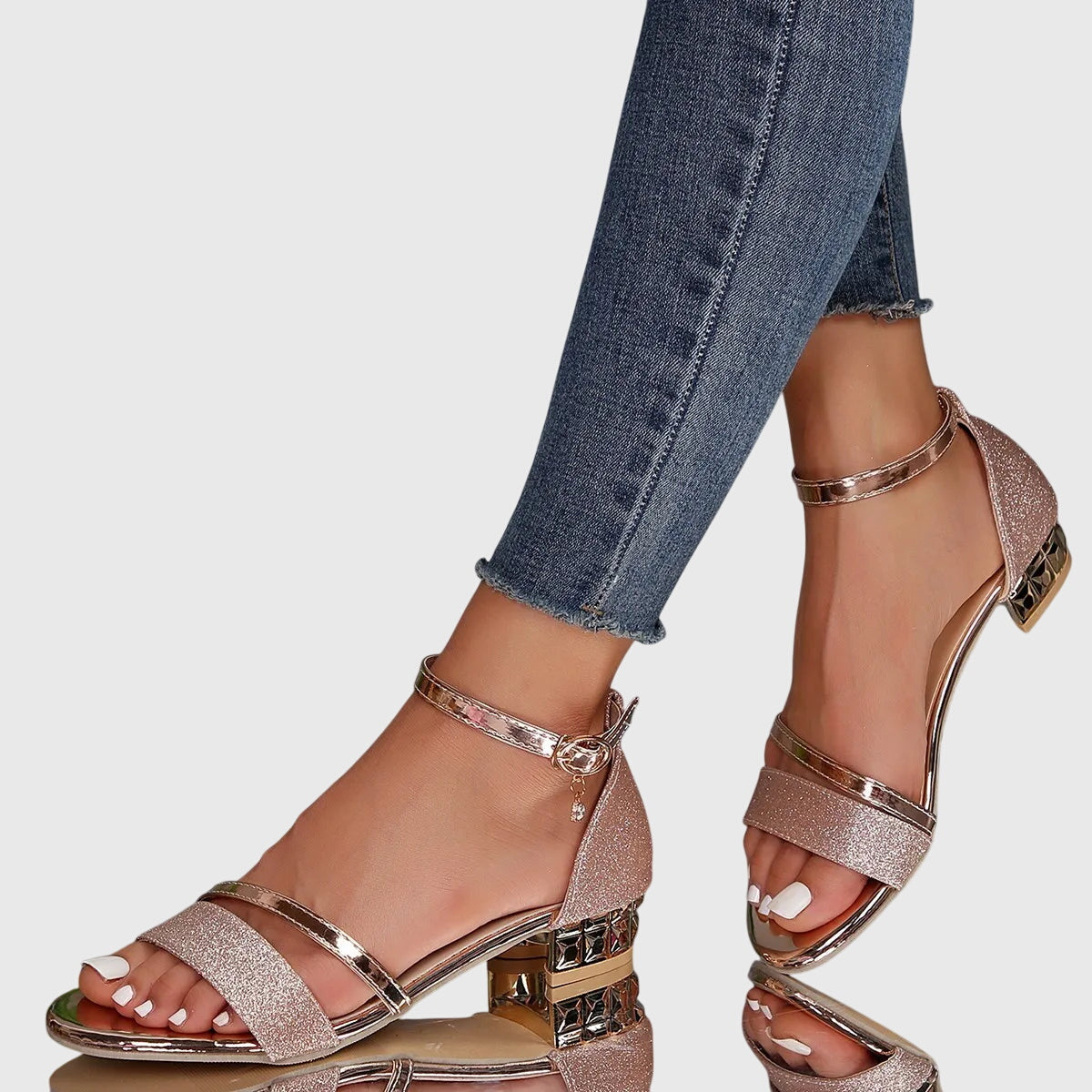 Sandals – Elegant Warm-Weather Look