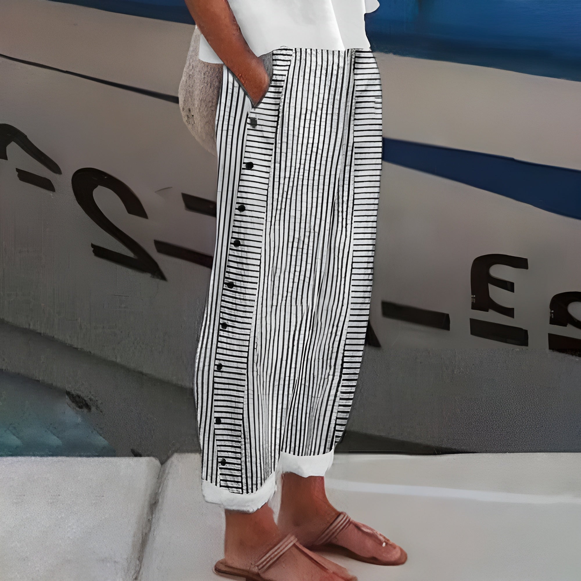 Striped Straight-Leg Trousers – Easy Summer Style