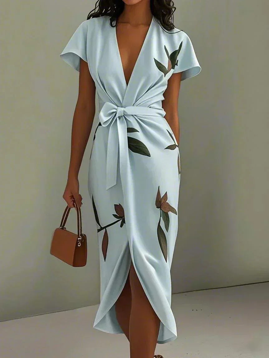 Wrap Dress – Elegant Occasion Silhouette