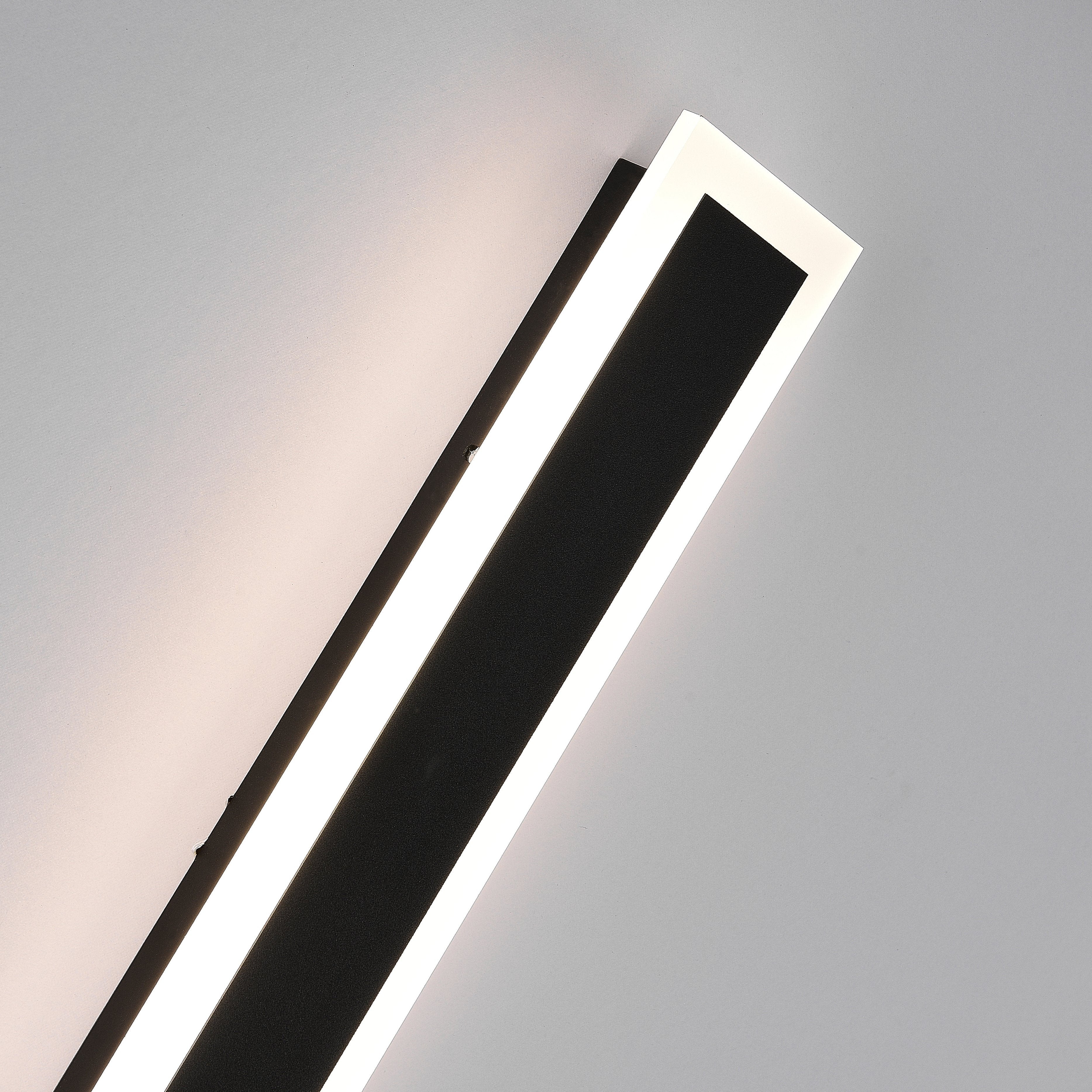 Outdoor Wall Light Fixture – Modern Waterproof Linear LED Wall Sconce