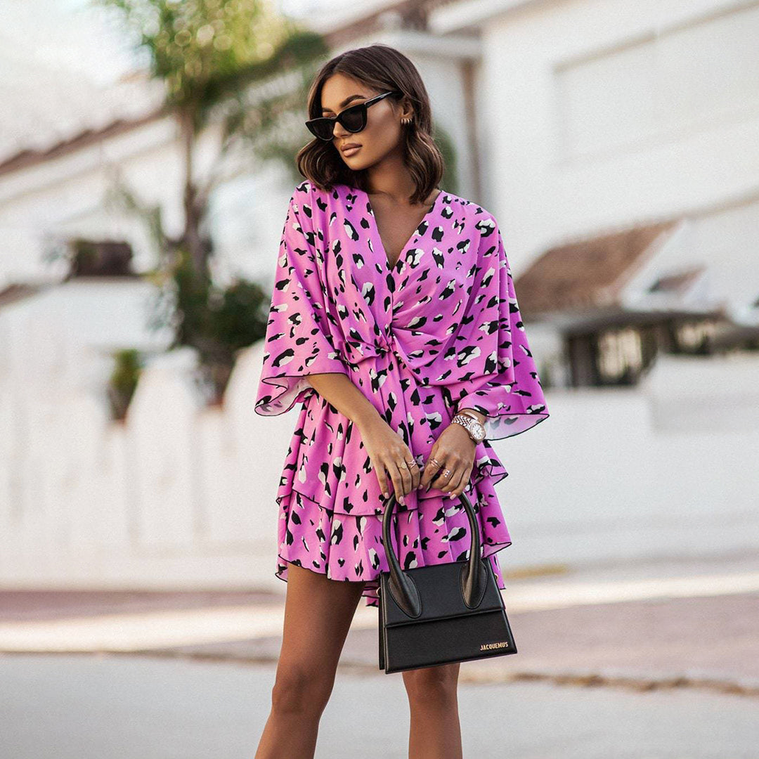Floral Mini V-Neck Dress – Effortless Summer Style