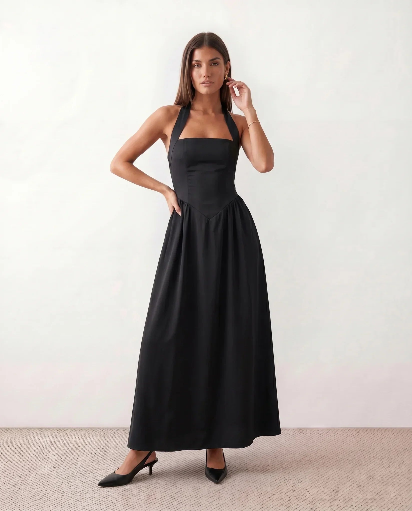Maxi A-Line Dress – Evening-Ready Elegance