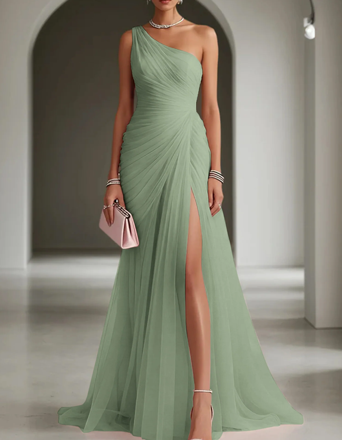 Maxi One-Shoulder Pleated Dress – Evening-Ready Elegance
