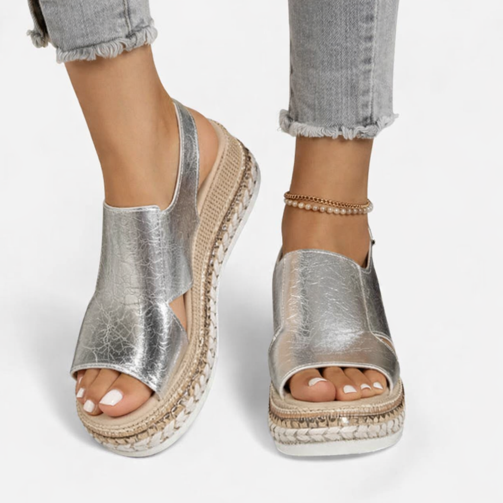 Maxi Wedge Sandals – Easy Warm-Weather Style