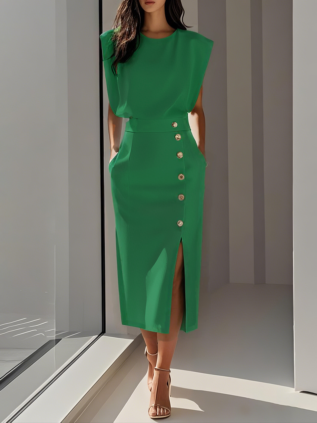 Midi Round-Neck Dress – Elegant Warm-Weather Look