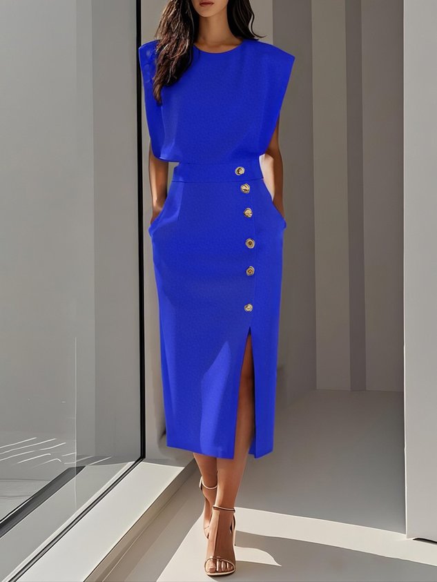 Midi Round-Neck Dress – Elegant Warm-Weather Look