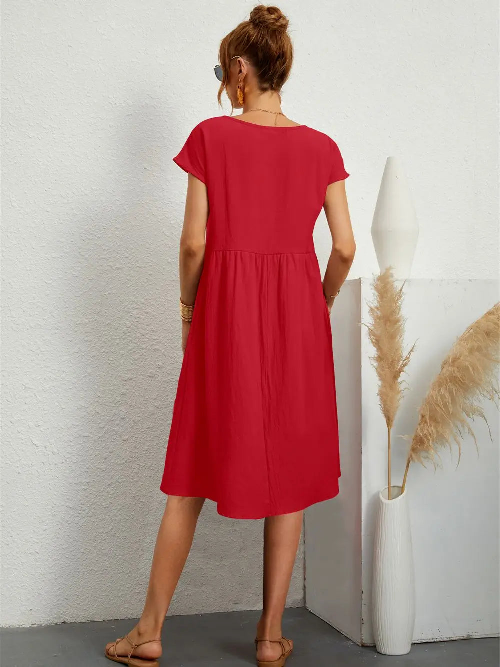 Midi Round-Neck Dress – Relaxed Summer Style