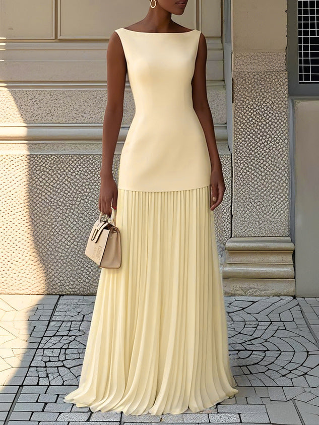 Pleated Dress – Evening-Ready Elegance
