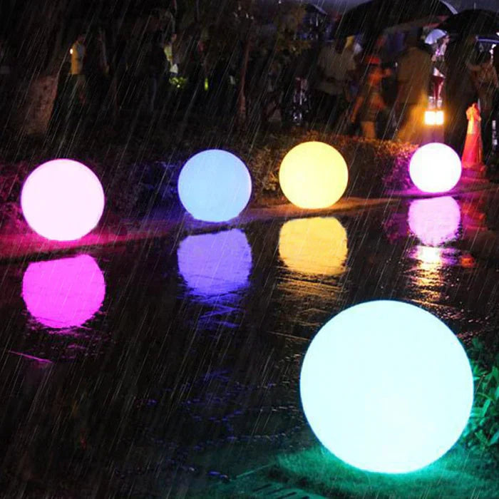 LED Outdoor Globe Light – Rechargeable Waterproof Garden Light