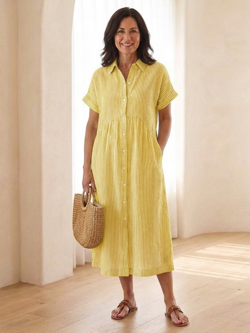 Striped Midi Dress – Relaxed Daytime Look